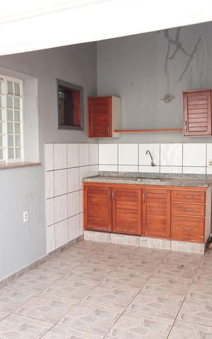 Casa para alugar com 187m², 3 quartos e 2 vagasQuintal