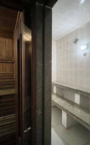 Apartamento à venda com 147m², 3 quartos e 2 vagas Apartamento à venda com 147m², 3 quartos e 2 vagasSaúna