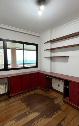 Apartamento à venda com 147m², 3 quartos e 2 vagas Apartamento à venda com 147m², 3 quartos e 2 vagasQuarto 1