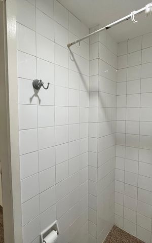 Apartamento à venda com 147m², 3 quartos e 2 vagas Apartamento à venda com 147m², 3 quartos e 2 vagasBanheiro de serviço