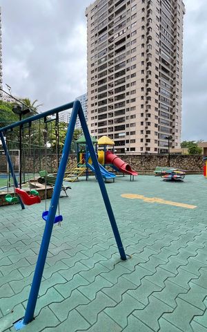 Apartamento à venda com 147m², 3 quartos e 2 vagas Apartamento à venda com 147m², 3 quartos e 2 vagasÁrea comum - Playground
