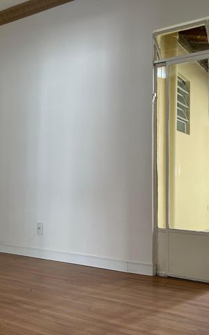 Apartamento para alugar com 127m², 3 quartos e 1 vaga Apartamento para alugar com 127m², 3 quartos e 1 vagaSala