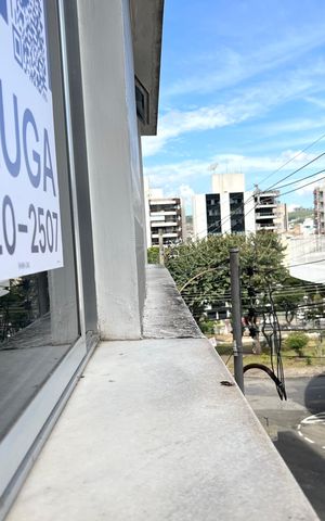 Apartamento para alugar com 127m², 3 quartos e 1 vaga Apartamento para alugar com 127m², 3 quartos e 1 vagaVista