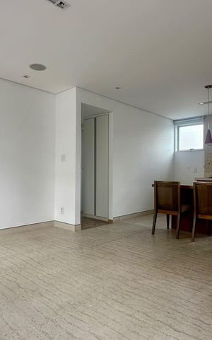 Apartamento à venda com 70m², 2 quartos e 1 vaga Apartamento à venda com 70m², 2 quartos e 1 vagaSala