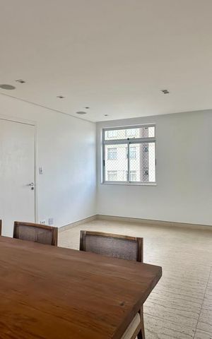 Apartamento à venda com 70m², 2 quartos e 1 vaga Apartamento à venda com 70m², 2 quartos e 1 vagaSala