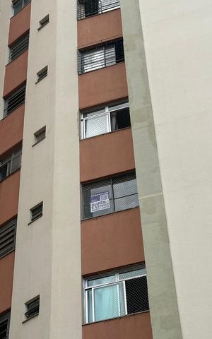 Apartamento para alugar com 70m², 2 quartos e 1 vagaFachada com Plaquinha