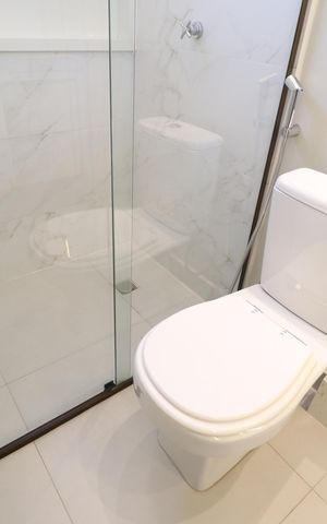 Apartamento para alugar com 117m², 3 quartos e 2 vagasBanheiro do Quarto 1