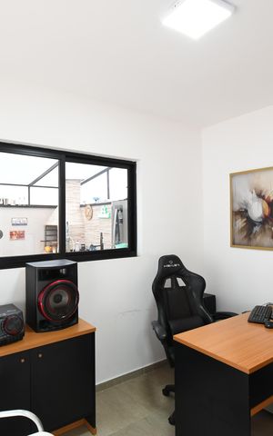 Casa para alugar com 144m², 3 quartos e 2 vagasEscritório