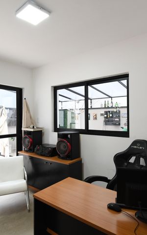 Casa para alugar com 144m², 3 quartos e 2 vagasEscritório