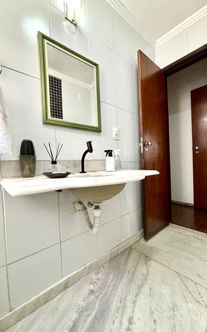 Apartamento à venda com 140m², 4 quartos e 2 vagas