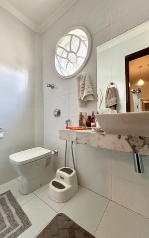 Apartamento à venda com 140m², 4 quartos e 2 vagas