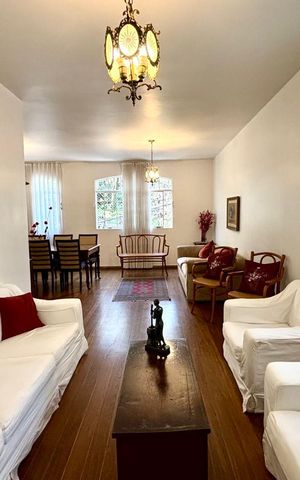 Apartamento à venda com 140m², 4 quartos e 2 vagas