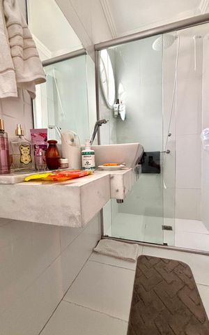 Apartamento à venda com 140m², 4 quartos e 2 vagas