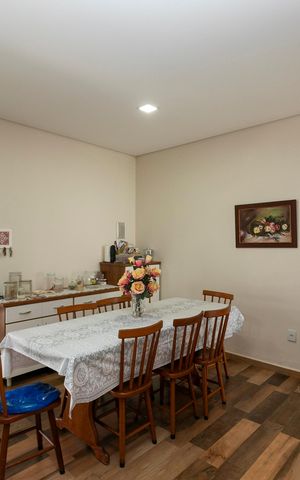 Casa à venda com 126m², 2 quartos e 2 vagasCOZINHA E SALA DE JANTAR