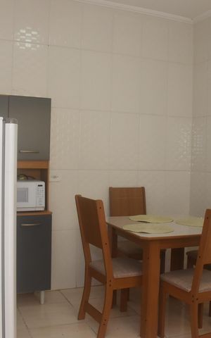Casa de condomínio para alugar com 80m², 2 quartos e 2 vagasCozinha