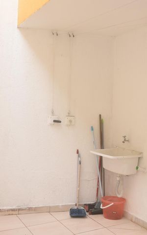 Casa de condomínio para alugar com 80m², 2 quartos e 2 vagasQuintal e lavanderia