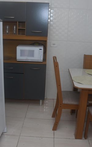 Casa de condomínio para alugar com 80m², 2 quartos e 2 vagasCozinha