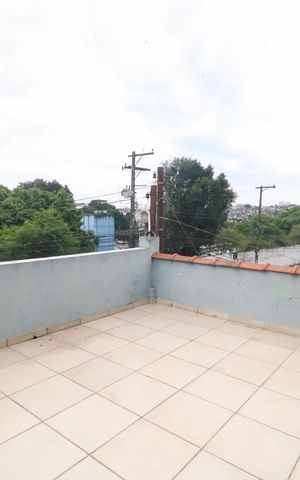 Casa para alugar com 221m², 3 quartos e 3 vagas Casa para alugar com 221m², 3 quartos e 3 vagasVaranda da Suíte