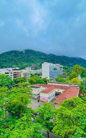 Apartamento para alugar com 102m², 3 quartos e 1 vaga