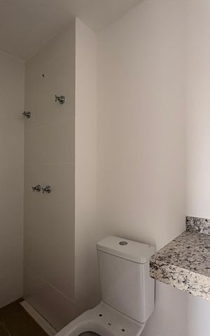 Apartamento à venda com 44m², 2 quartos e sem vaga Apartamento à venda com 44m², 2 quartos e sem vagaBanheiro da Suíte