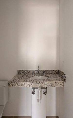 Apartamento à venda com 44m², 2 quartos e sem vaga Apartamento à venda com 44m², 2 quartos e sem vagaBanheiro da Suíte