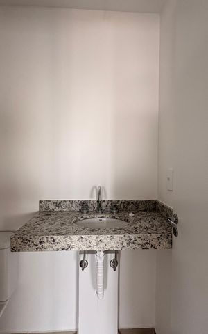 Apartamento à venda com 44m², 2 quartos e sem vaga Apartamento à venda com 44m², 2 quartos e sem vagaBanheiro