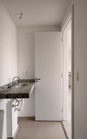 Apartamento à venda com 44m², 2 quartos e sem vaga Apartamento à venda com 44m², 2 quartos e sem vagaBanheiro