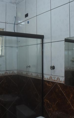 Casa para alugar com 140m², 2 quartos e 2 vagasBanheiro