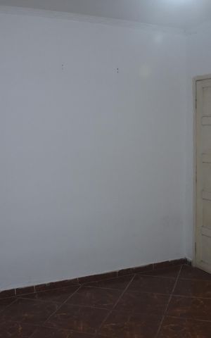 Casa para alugar com 140m², 2 quartos e 2 vagasSala