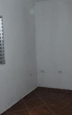 Casa para alugar com 140m², 2 quartos e 2 vagasQuarto 1
