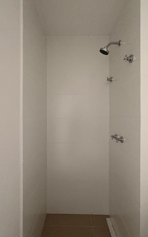 Apartamento à venda com 44m², 2 quartos e sem vaga Apartamento à venda com 44m², 2 quartos e sem vagaBanheiro da suíte