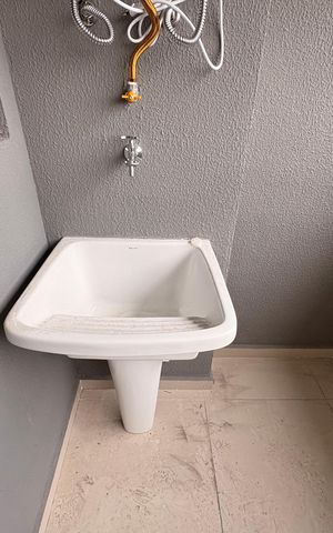 Apartamento à venda com 44m², 2 quartos e sem vaga Apartamento à venda com 44m², 2 quartos e sem vagaLavanderia/ varanda