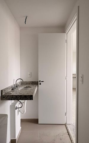 Apartamento à venda com 44m², 2 quartos e sem vaga Apartamento à venda com 44m², 2 quartos e sem vagaBanheiro