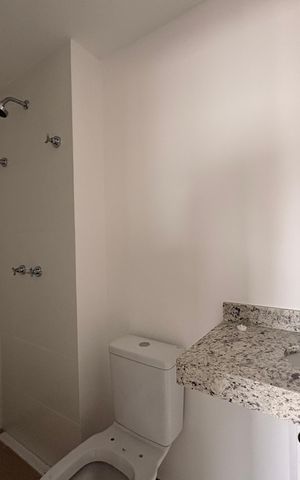 Apartamento à venda com 44m², 2 quartos e sem vaga Apartamento à venda com 44m², 2 quartos e sem vagaBanheiro