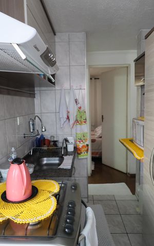 Apartamento à venda com 45m², 2 quartos e 1 vagaCozinha e Área de Serviço