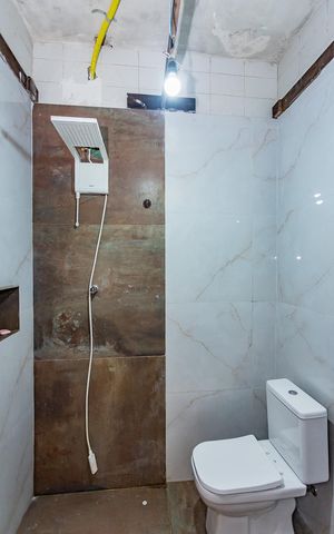 Casa para alugar com 60m², 2 quartos e 1 vaga Casa para alugar com 60m², 2 quartos e 1 vagaBanheiro