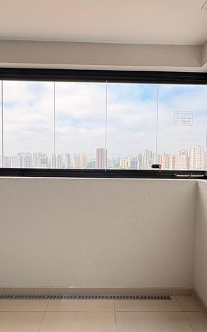 Apartamento à venda com 44m², 2 quartos e 1 vaga Apartamento à venda com 44m², 2 quartos e 1 vagaVaranda