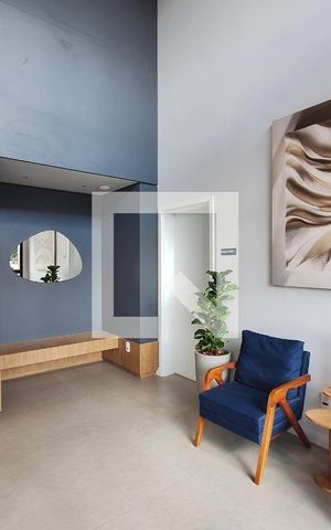 Apartamento à venda com 44m², 2 quartos e 1 vaga Apartamento à venda com 44m², 2 quartos e 1 vagaHall social