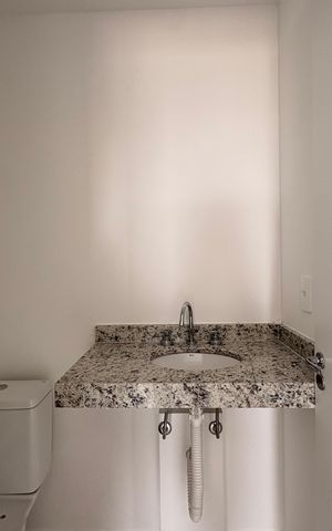 Apartamento à venda com 44m², 2 quartos e 1 vaga Apartamento à venda com 44m², 2 quartos e 1 vagaBanheiro da suíte