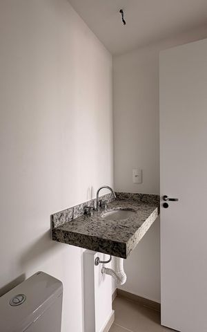 Apartamento à venda com 44m², 2 quartos e 1 vaga Apartamento à venda com 44m², 2 quartos e 1 vagaBanheiro