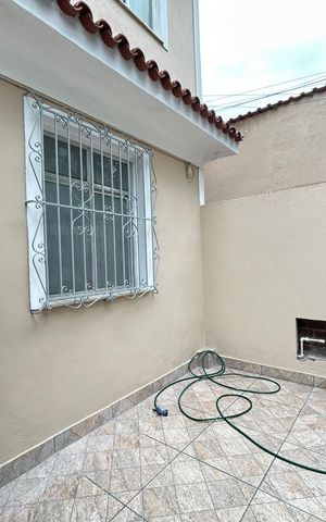 Casa para alugar com 136m², 2 quartos e 1 vagaFachada