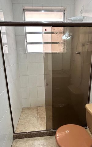 Casa para alugar com 136m², 2 quartos e 1 vagaBanheiro