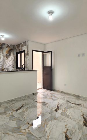 Casa para alugar com 70m², 2 quartos e 1 vaga Casa para alugar com 70m², 2 quartos e 1 vagaSala