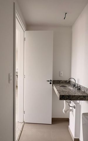 Apartamento à venda com 44m², 2 quartos e 1 vaga Apartamento à venda com 44m², 2 quartos e 1 vagaBanheiro