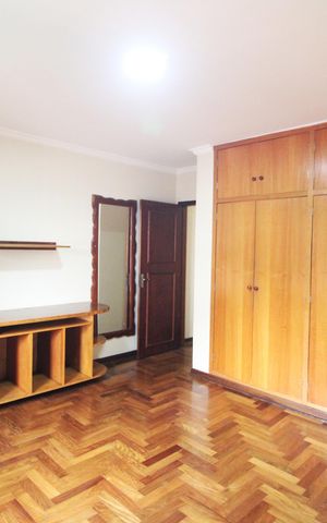 Casa para alugar com 275m², 3 quartos e 4 vagasQuarto 2
