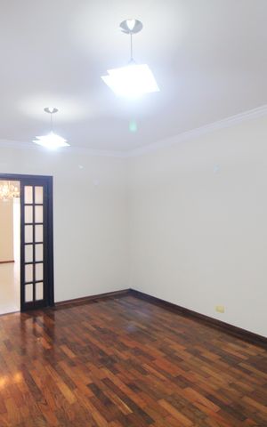 Casa para alugar com 275m², 3 quartos e 4 vagasSala 1