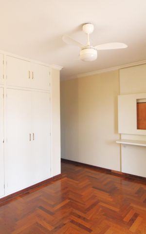Casa para alugar com 275m², 3 quartos e 4 vagasSuíte