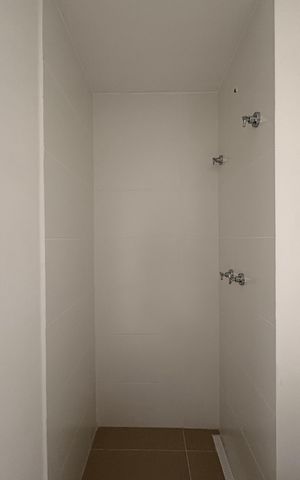 Apartamento à venda com 44m², 2 quartos e 1 vaga Apartamento à venda com 44m², 2 quartos e 1 vagaBanheiro
