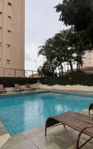 Apartamento à venda com 47m², 2 quartos e 1 vaga Apartamento à venda com 47m², 2 quartos e 1 vagaÁrea comum - Piscina