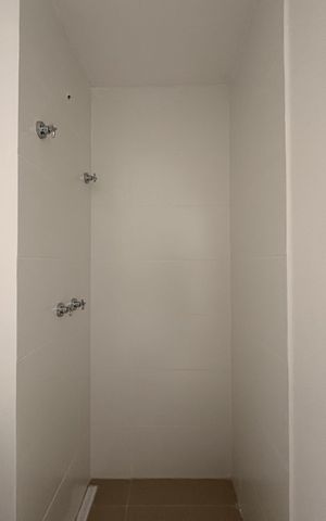 Apartamento à venda com 44m², 2 quartos e 1 vaga Apartamento à venda com 44m², 2 quartos e 1 vagaBanheiro da Suíte